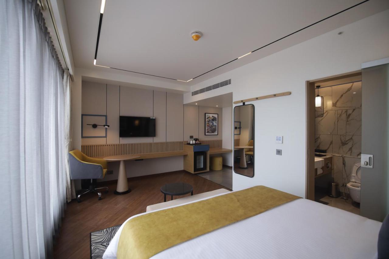 Ramada Encore By Wyndham Siliguri Sevoke Road Buitenkant foto